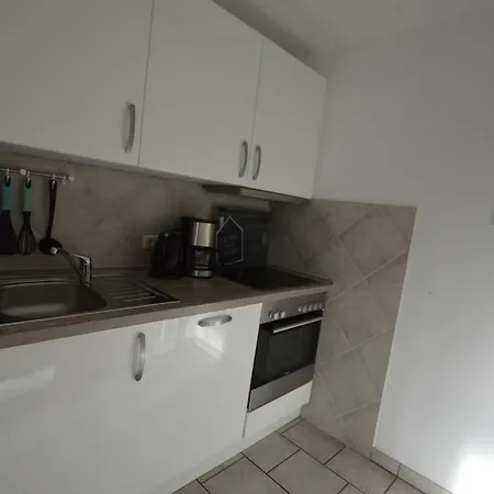 Apartment 1, Inkl 1 Parkplatz Staberdorf